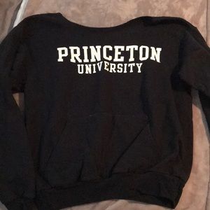 Princeton Sweatshirt w/ cut neck